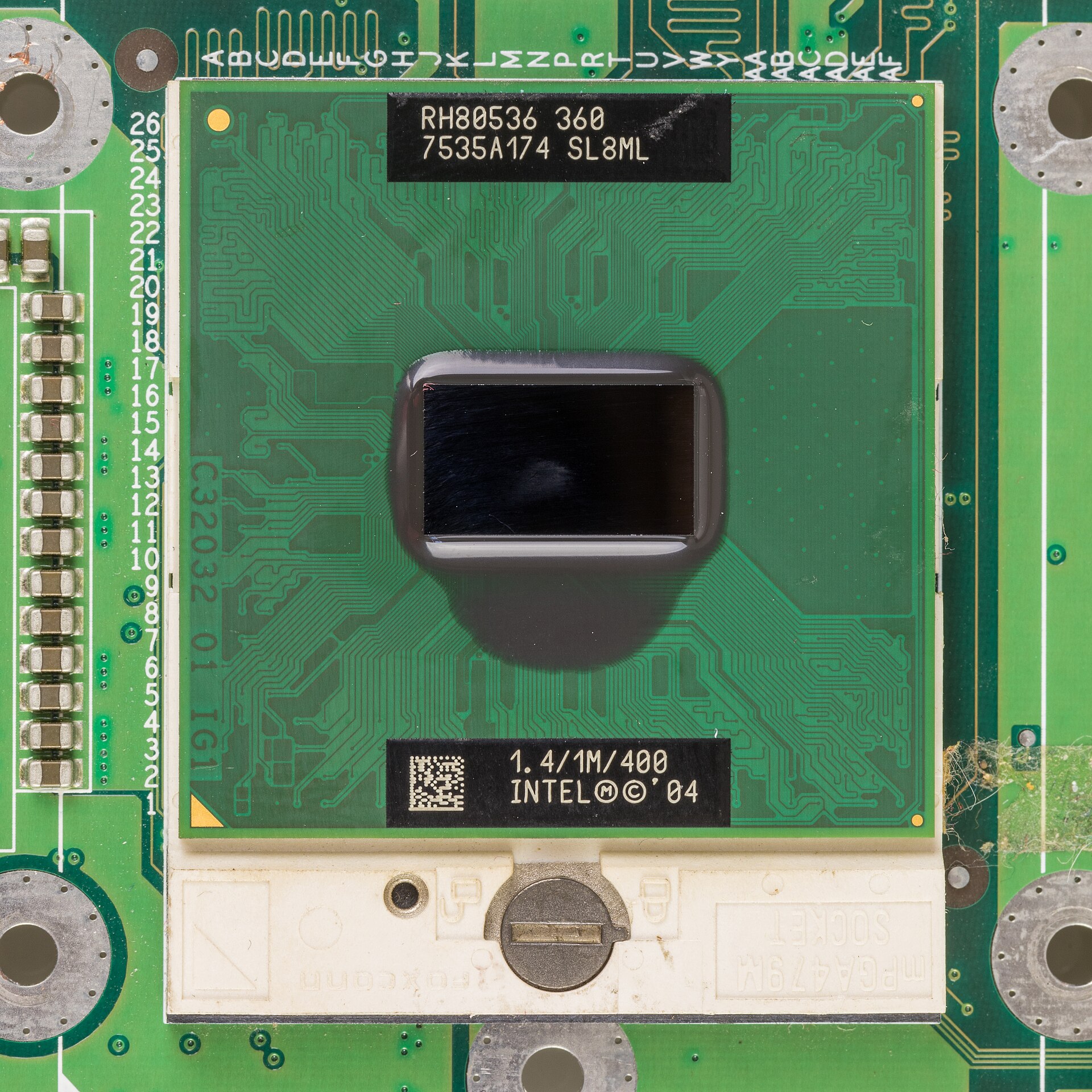 Imagem de referência relacionada a Pentium M, item descrito como microprocessador da Intel