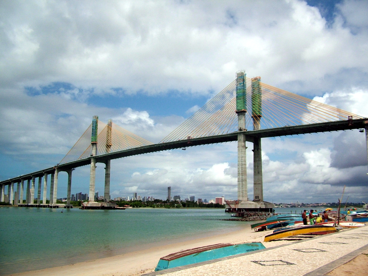 Imagem de referência de Ponte Newton Navarro, descrito nos dados abertos como ponte ligando duas regiões de Natal