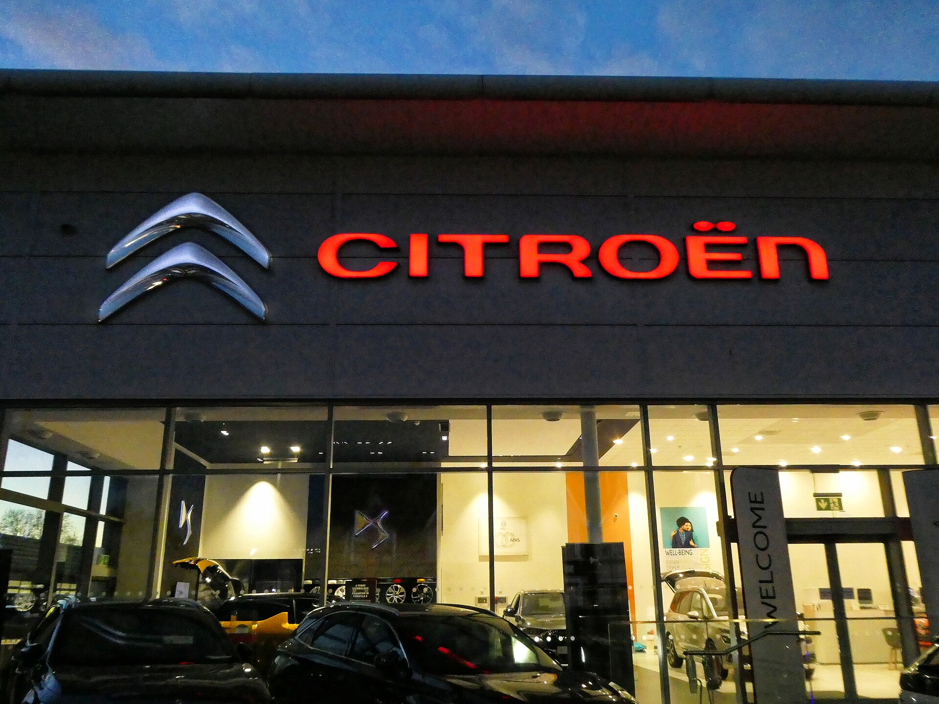 Imagem de referência de Citroën, descrito nos dados abertos como fabricante francesa de automóveis
