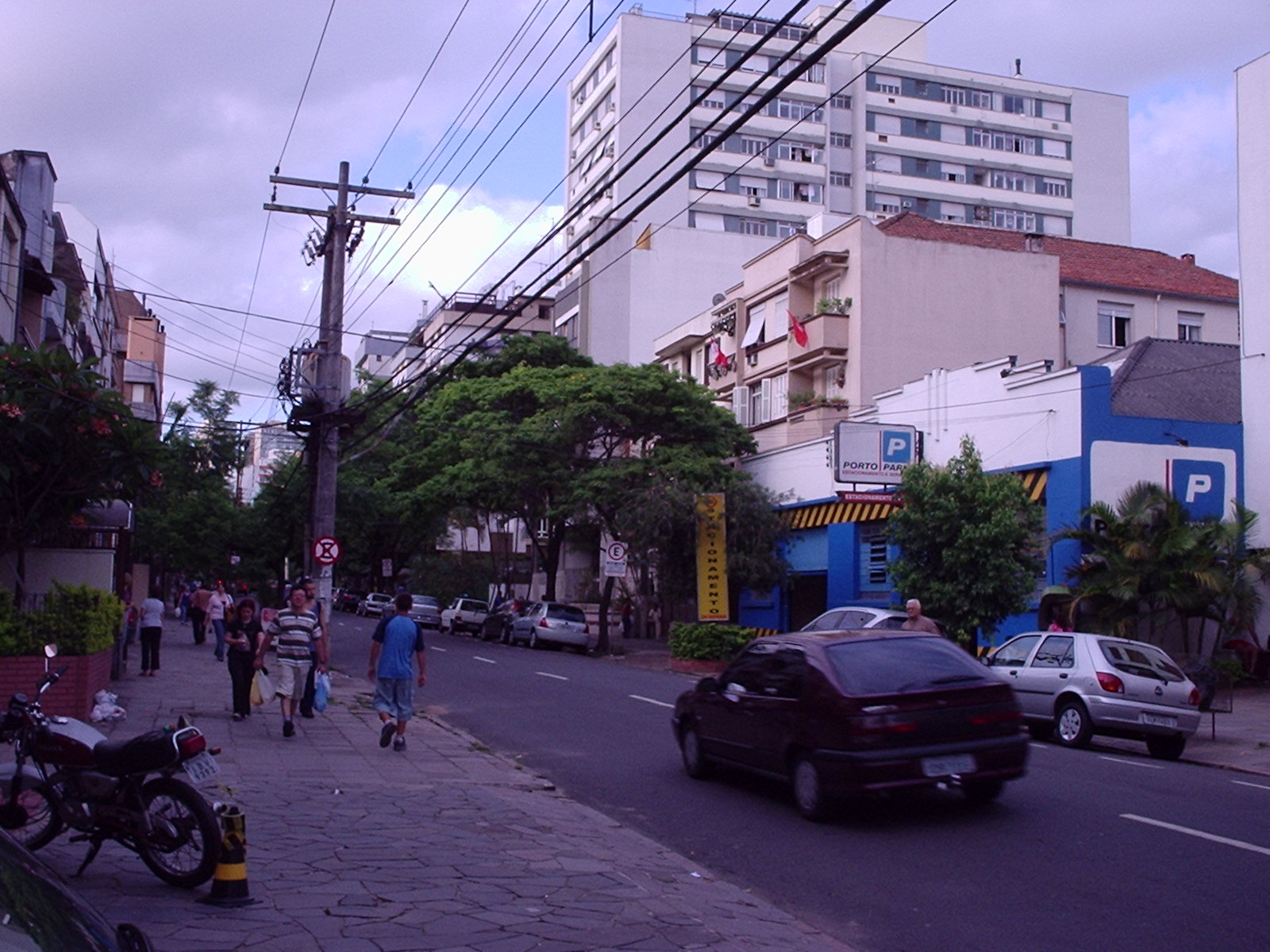 Imagem de referência de Bom Fim, descrito nos dados abertos como bairro de Porto Alegre, Rio Grande do Sul, Brasil