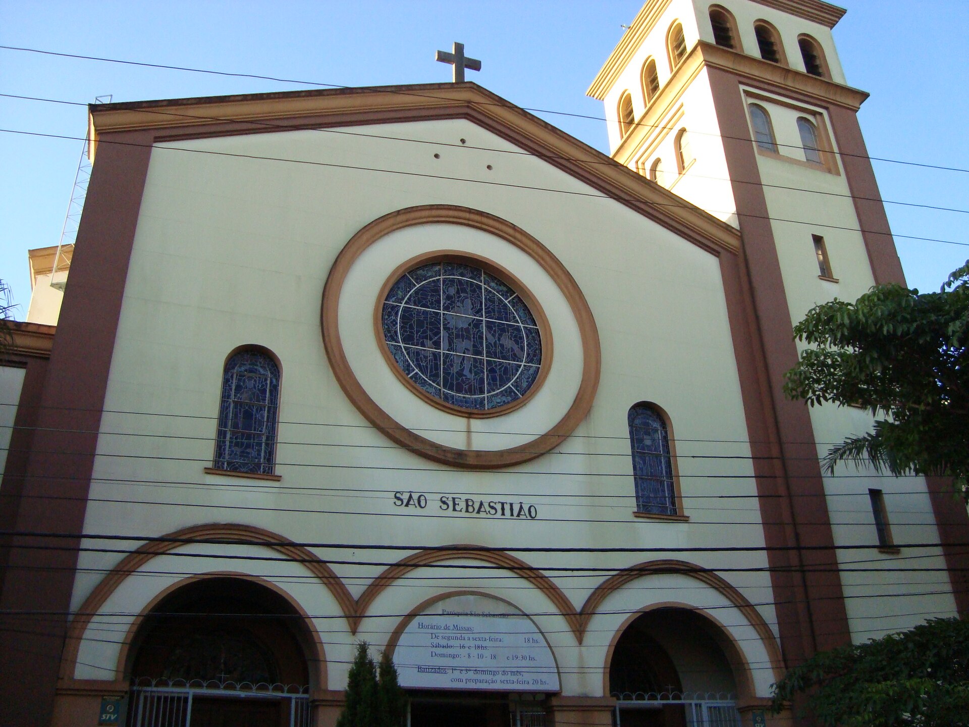 Imagem de referência de Igreja de São Sebastião, descrito nos dados abertos como igreja em Porto Alegre, Brasil