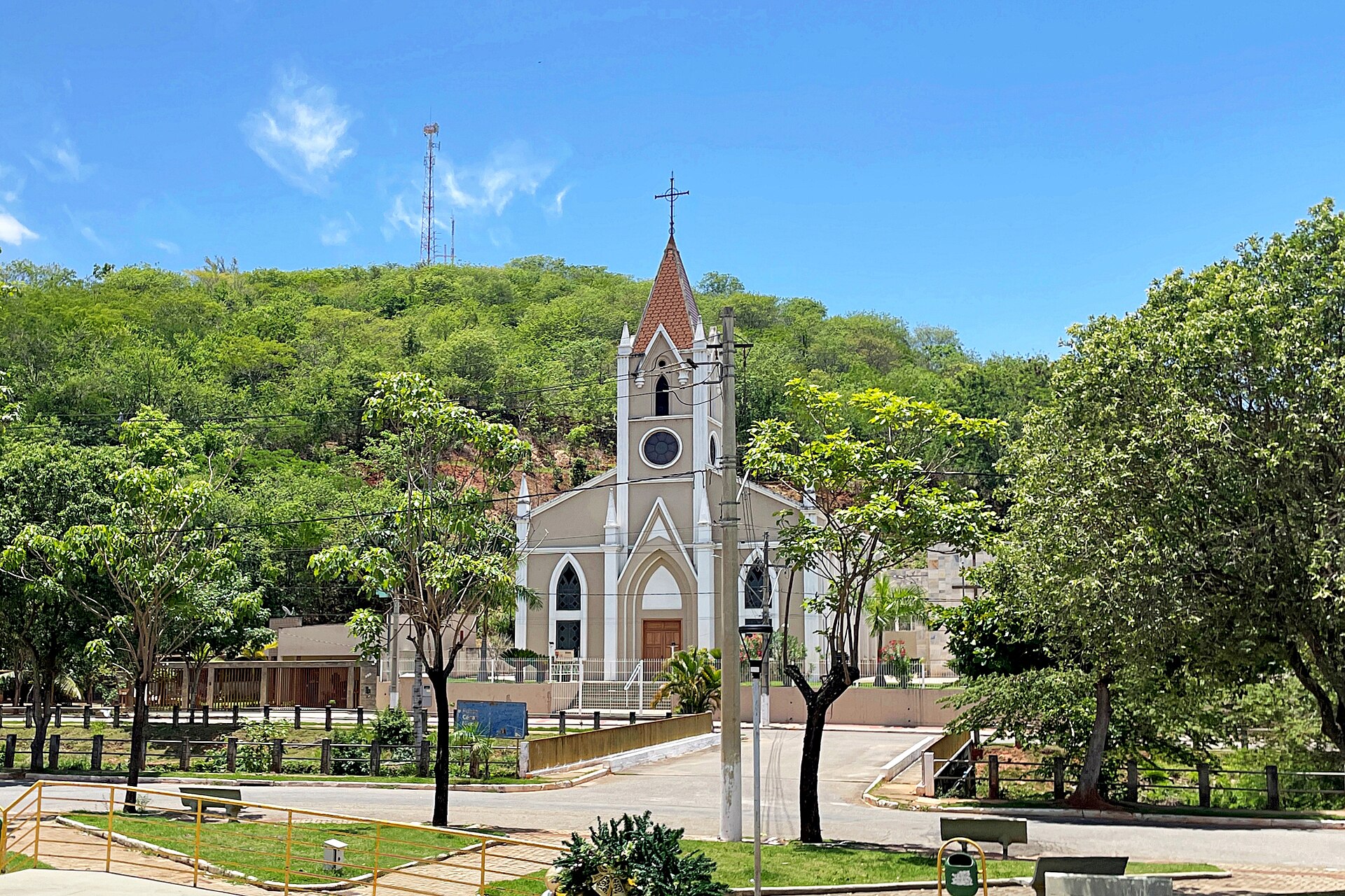Imagem de referência de Itueta, descrito nos dados abertos como município brasileiro no interior do estado de Minas Gerais, Região Sudeste do país