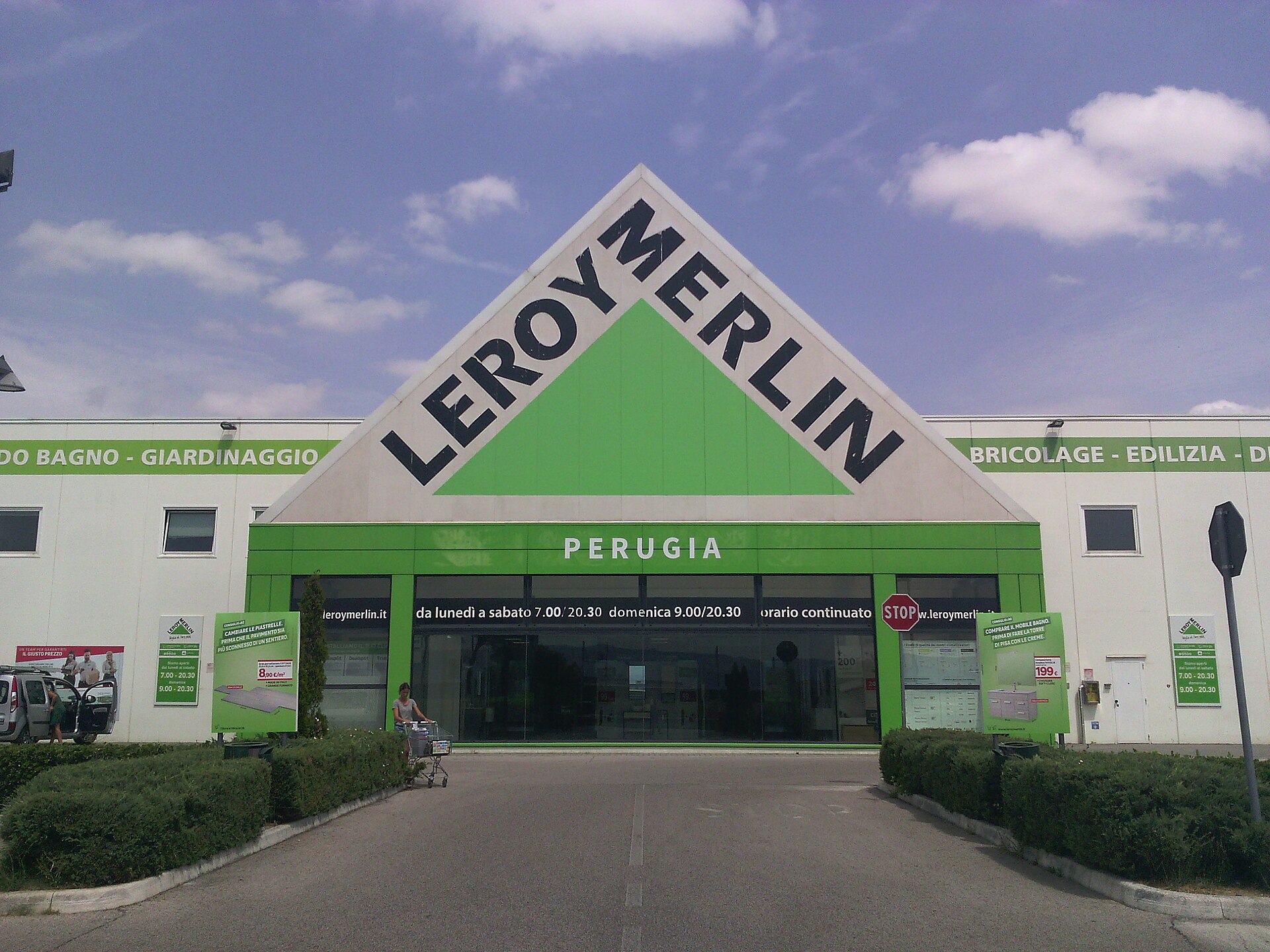 Imagem de referência de Leroy Merlin, descrito nos dados abertos como rede de lojas de materiais de construção, acabamento, decoração, jardinagem e bricolagem