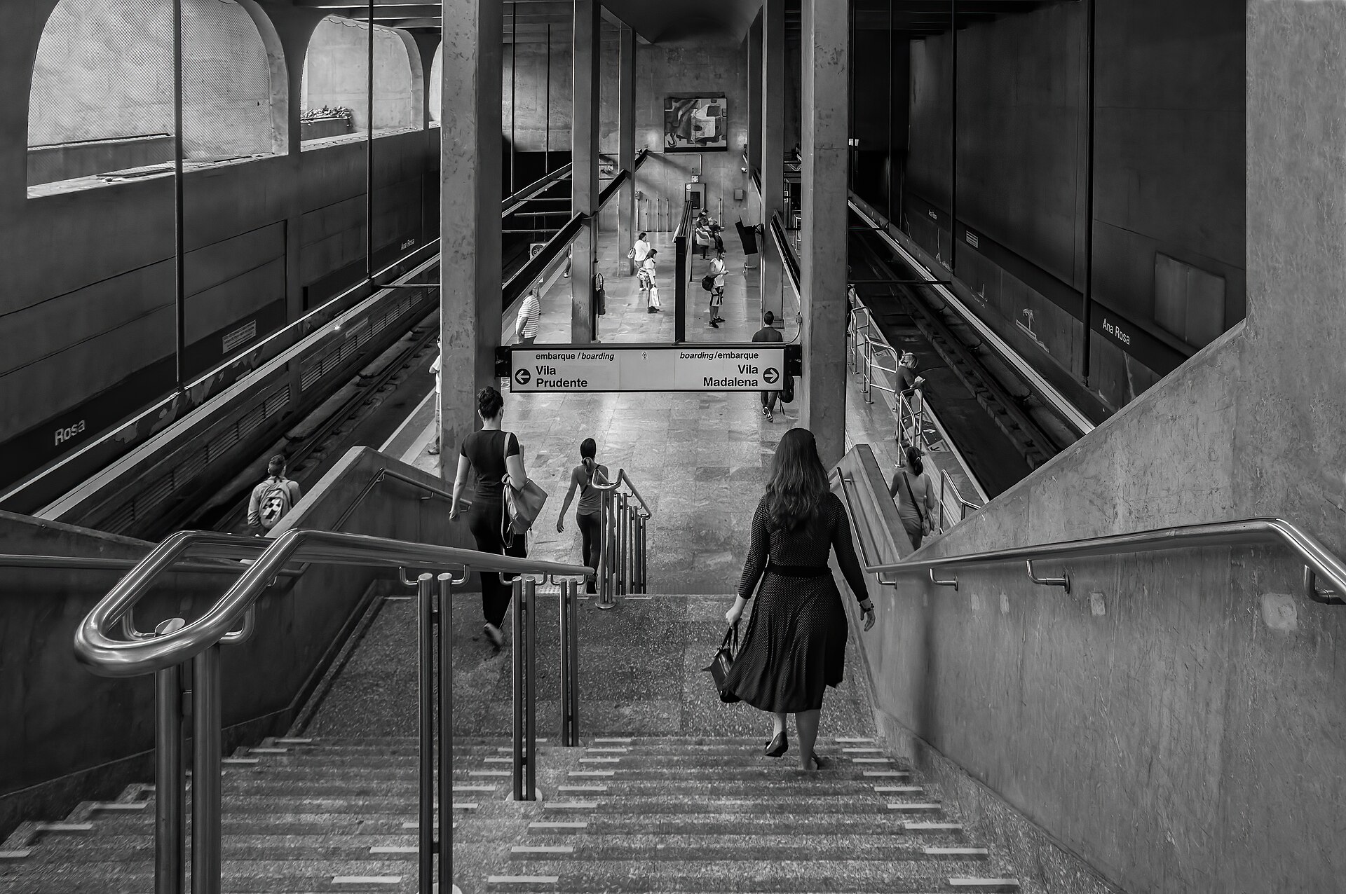 Imagem de referência de Metrô de São Paulo, descrito nos dados abertos como sistema de transporte público metroviário de São Paulo