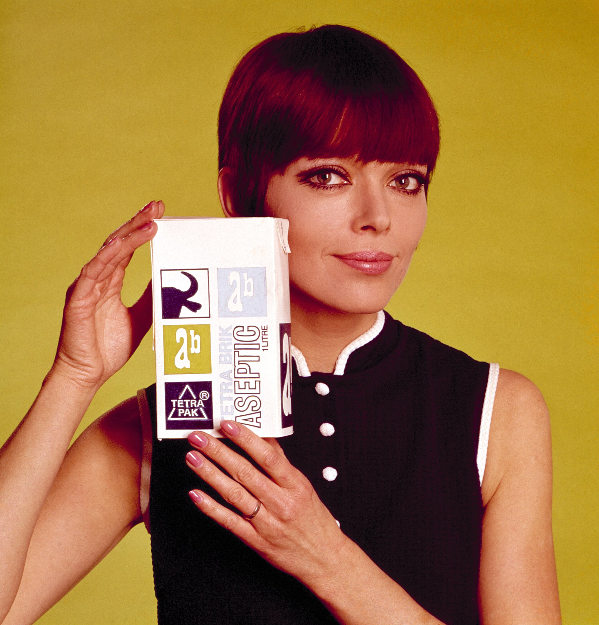 Imagem de referência relacionada a Tetra Pak, item descrito como multinacional fabricante de embalagens alimentícias