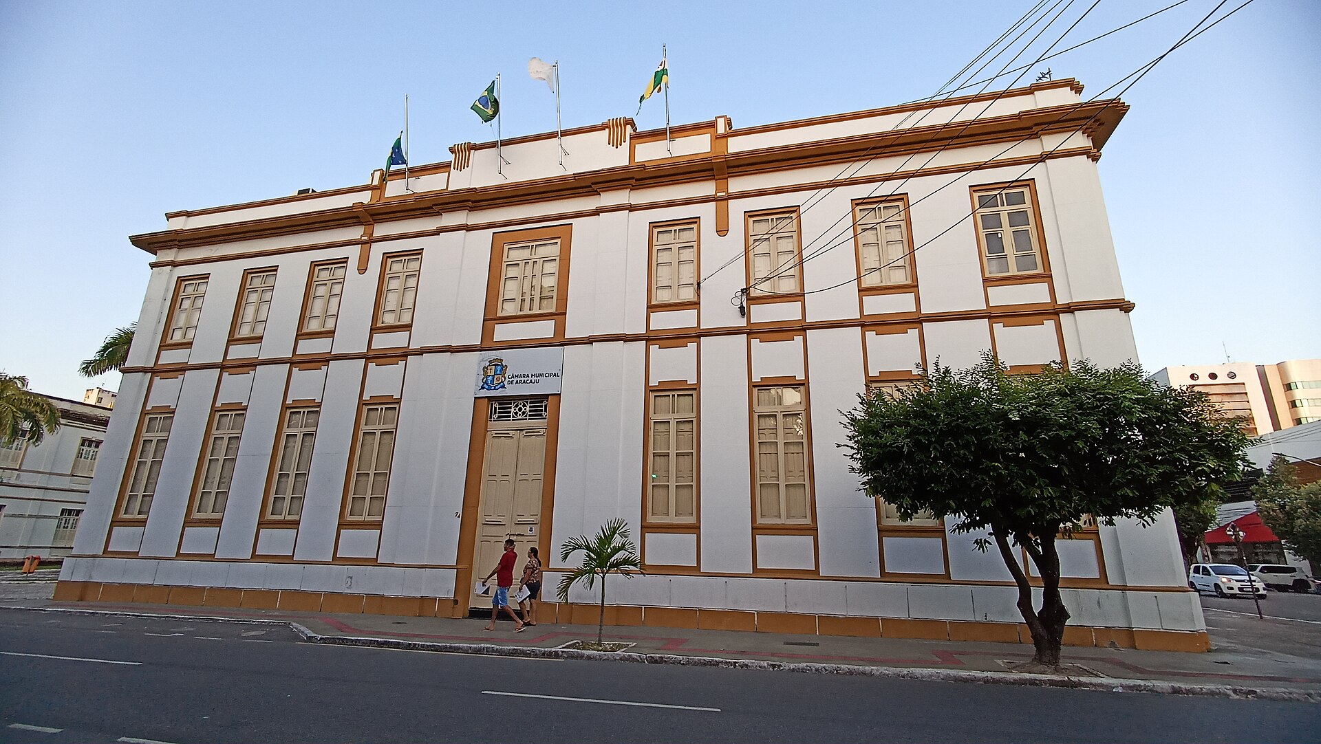 Imagem de referência de câmara municipal de Aracaju, descrito nos dados abertos como poder legislativo municipal da cidade de Aracaju