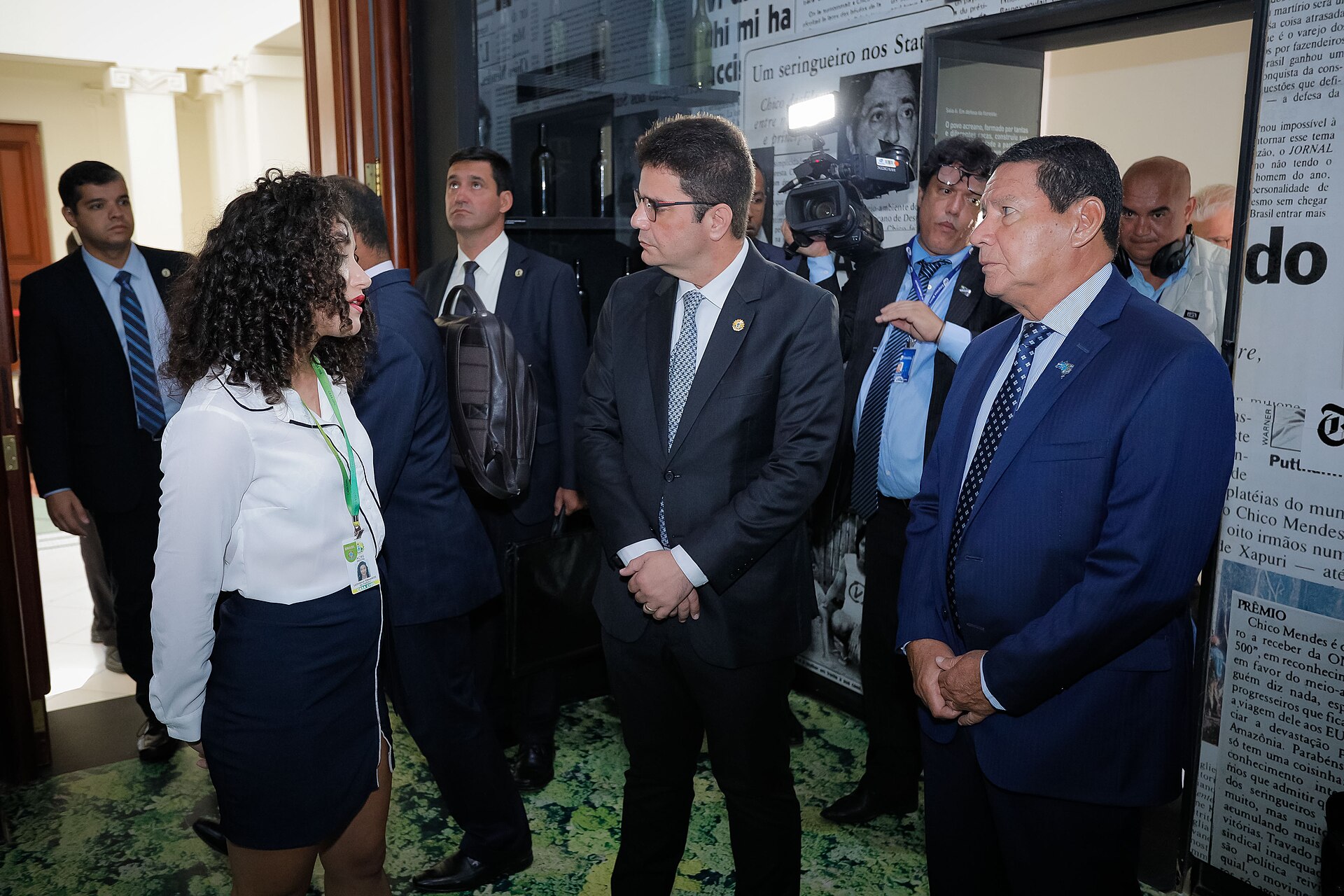 Imagem de referência de governador do Acre, descrito nos dados abertos como chefe do poder executivo do estado brasileiro do Acre