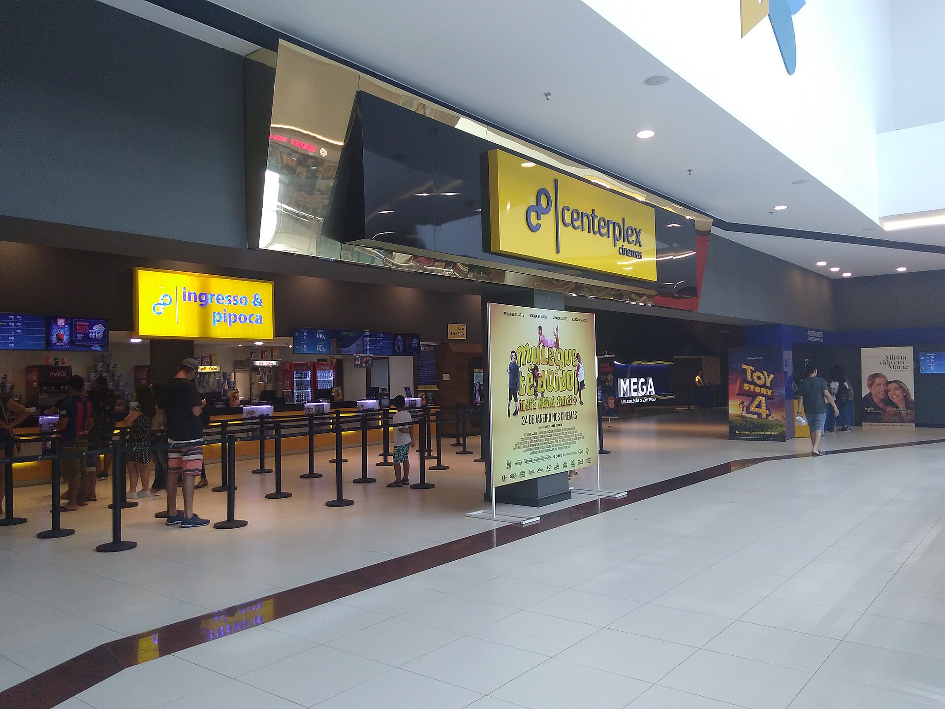 Imagem de referência de Centerplex, descrito nos dados abertos como rede brasileira de cinemas