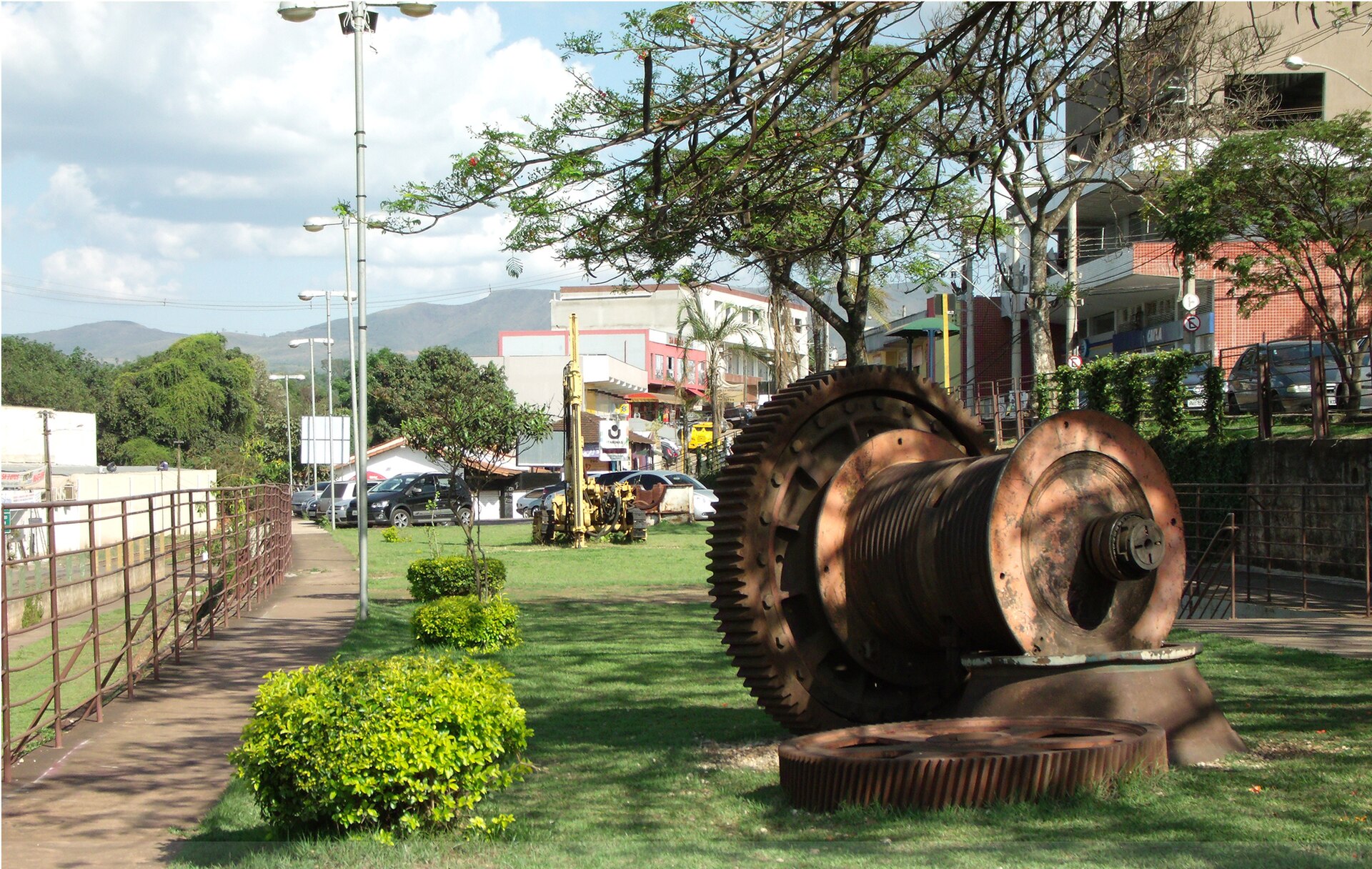 Imagem de referência de Sarzedo, descrito nos dados abertos como município brasileiro do estado de Minas Gerais