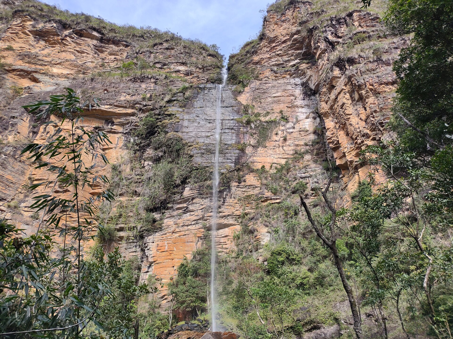 Imagem de referência de Parque Estadual Serra do Intendente, descrito nos dados abertos como unidade de conservação da natureza pertencente ao governo do estado de Minas Gerais