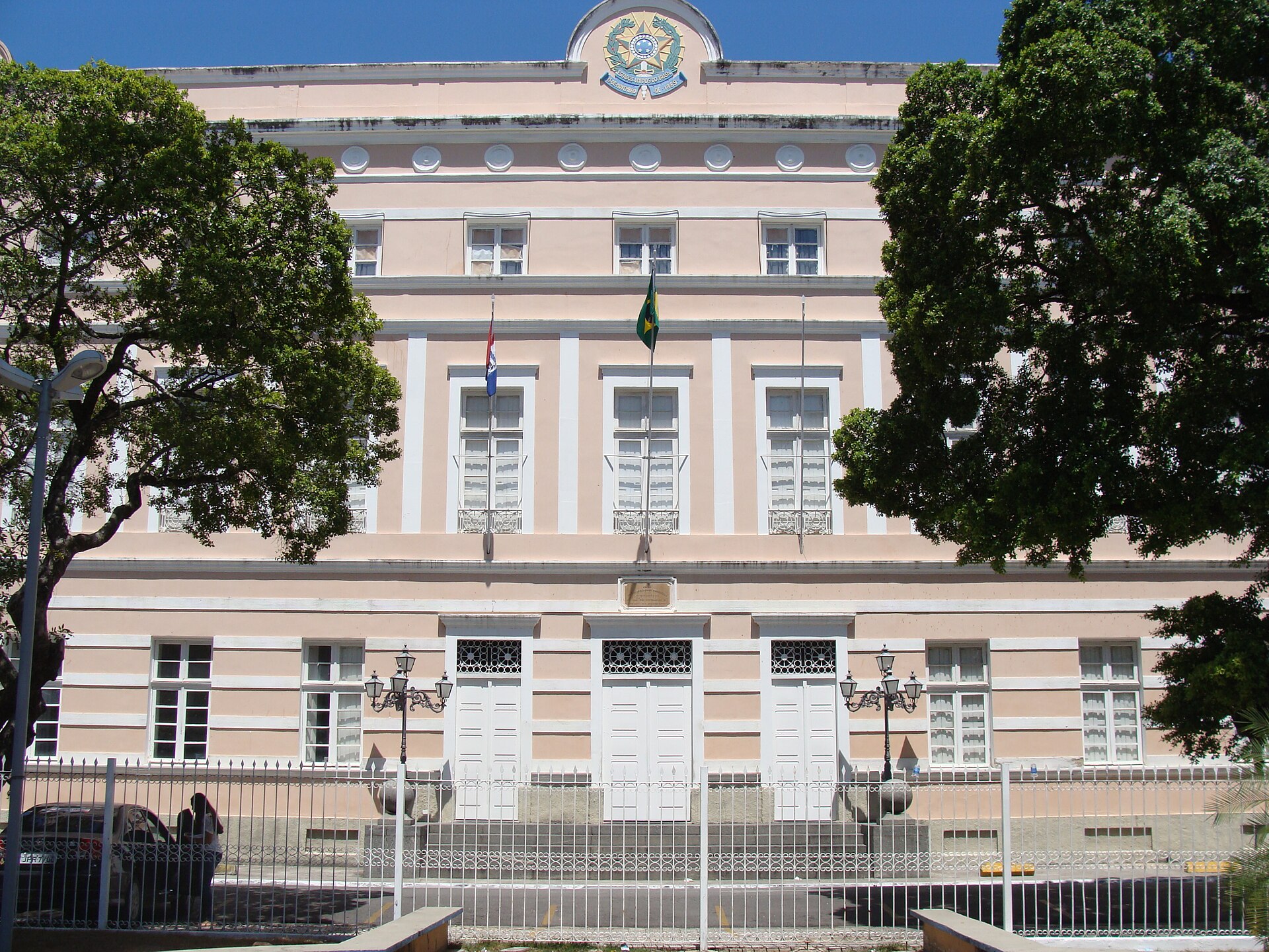 Imagem de referência de Assembleia Legislativa de Alagoas, descrito nos dados abertos como órgão de representação do poder legislativo no estado de Alagoas