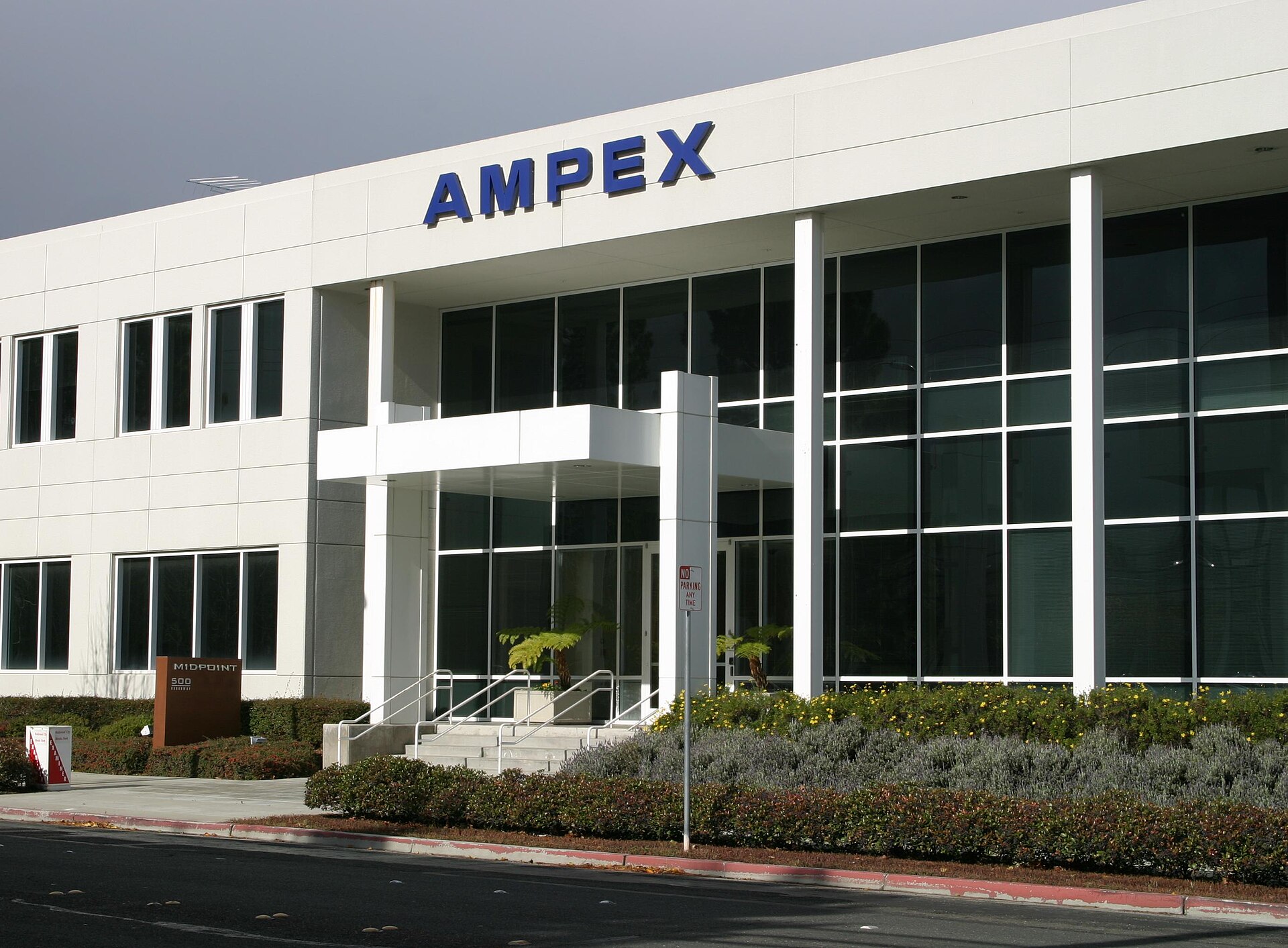 Imagem de referência relacionada a Ampex, item descrito como registro de referência sobre Ampex, organizado a partir de dados estruturados abertos