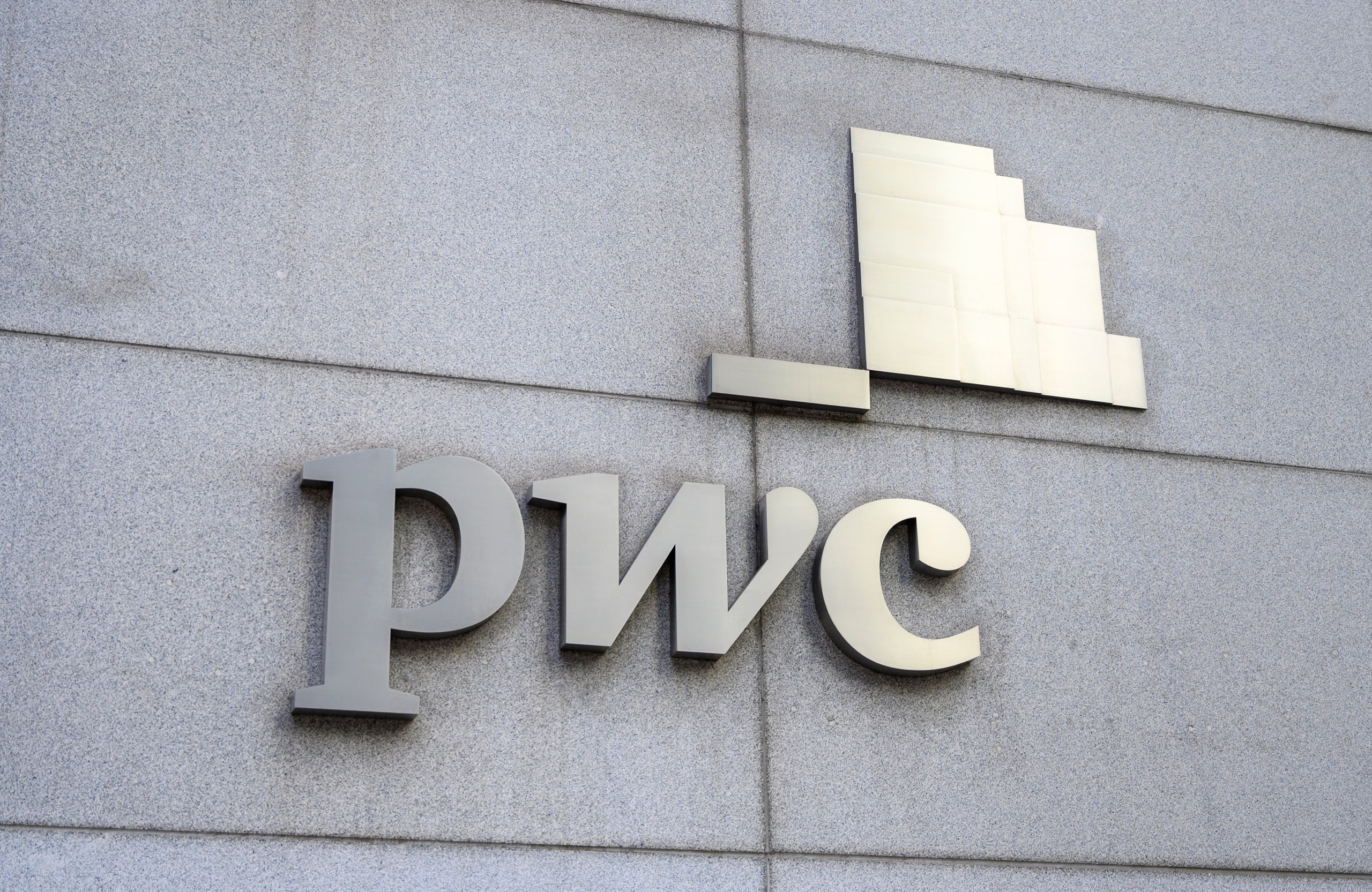 Grupo hacker diz ter roubado 590 GB de dados da PwC; empresa investiga incidente