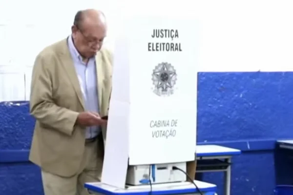 Gilmar Mendes enaltece STF nos 38 anos da Constituição: "Decisivo"