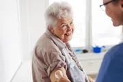 Médico explica se existe um horário de almoço ideal para quem tem diabetes
