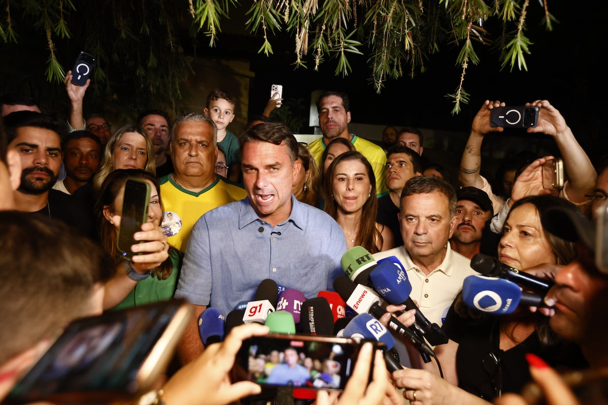Flávio Bolsonaro agradece post de Milei: ‘Em breve, nossas nações estarão mais próximas’