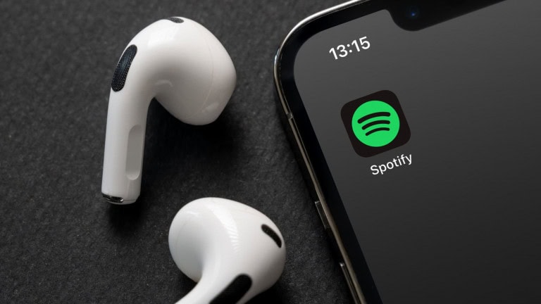 YouTube passa a identificar faixas feitas por IA no app de música