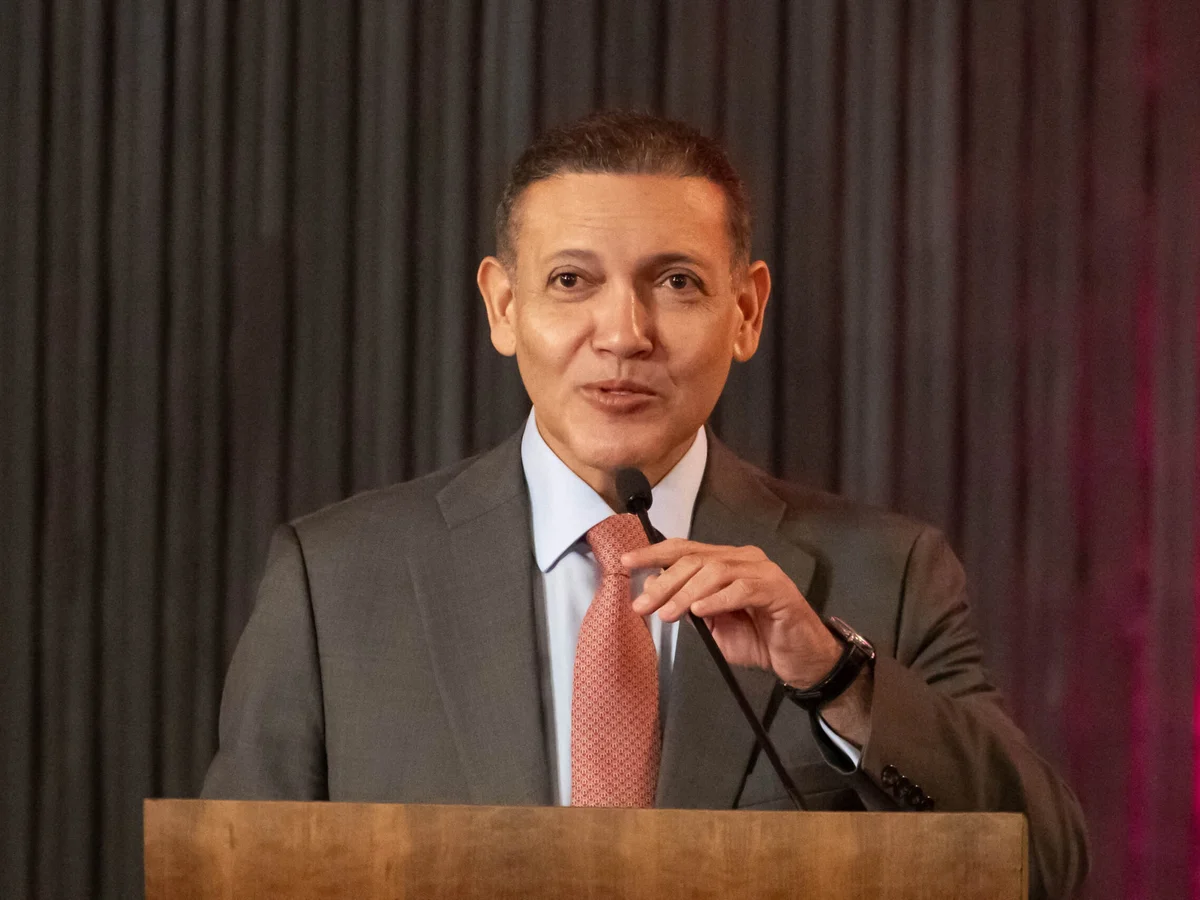 Master: deputados do PT pedem a Fachin investigação contra Nunes Marques