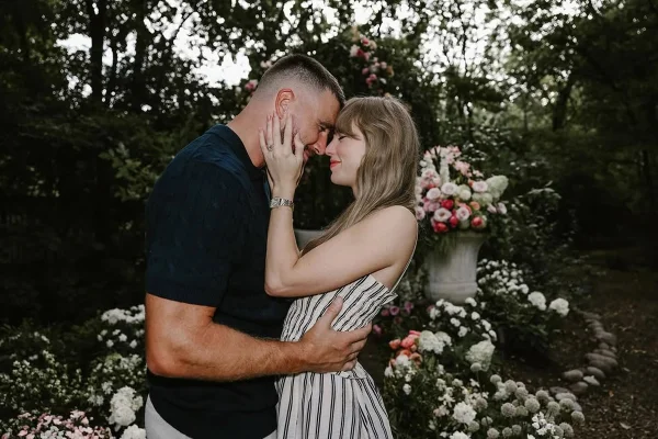 Taylor Swift teria mandado queimar decoração de casamento de R$ 160 milhões