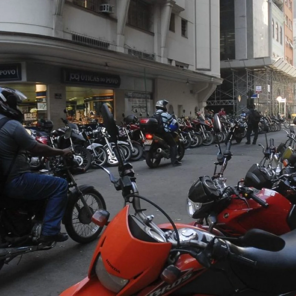 Mortes de motociclistas batem recorde nos primeiros nove meses do ano em SP