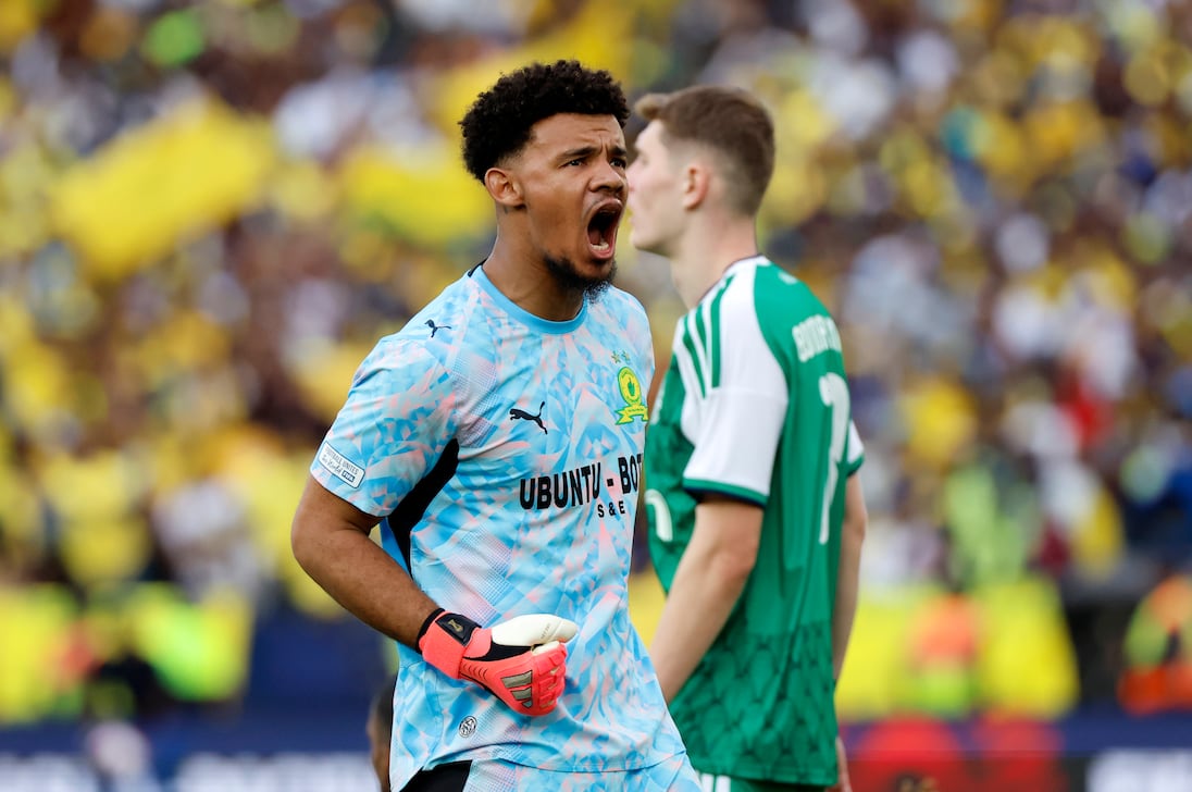 O técnico do Sundowns, Cardoso, pede responsabilidade coletiva após a eliminação na Champions League