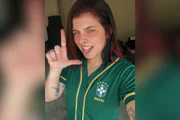 Imagem da matéria: Cantora de rock alega tentativa de agressão de bolsonarista durante show