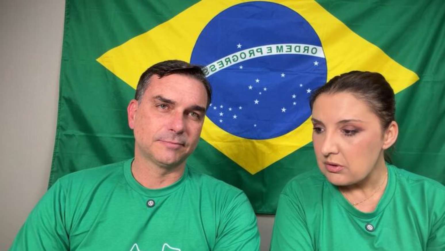 Fl&aacute;vio Bolsonaro e Daniella Marques