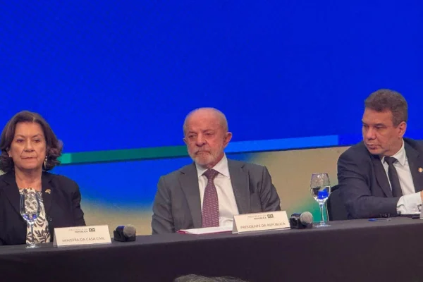Campanha mapeia ataques de influenciadores a Lula após proibição das bets - destaque galeria