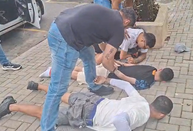 Polícia Civil prende integrantes de quadrilha especializada em furtos de veículos de luxo no Rio