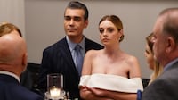Mãe e filho! Ator que vive Ali em Iludida publica lembrança das gravações ao lado de Cansu Dere